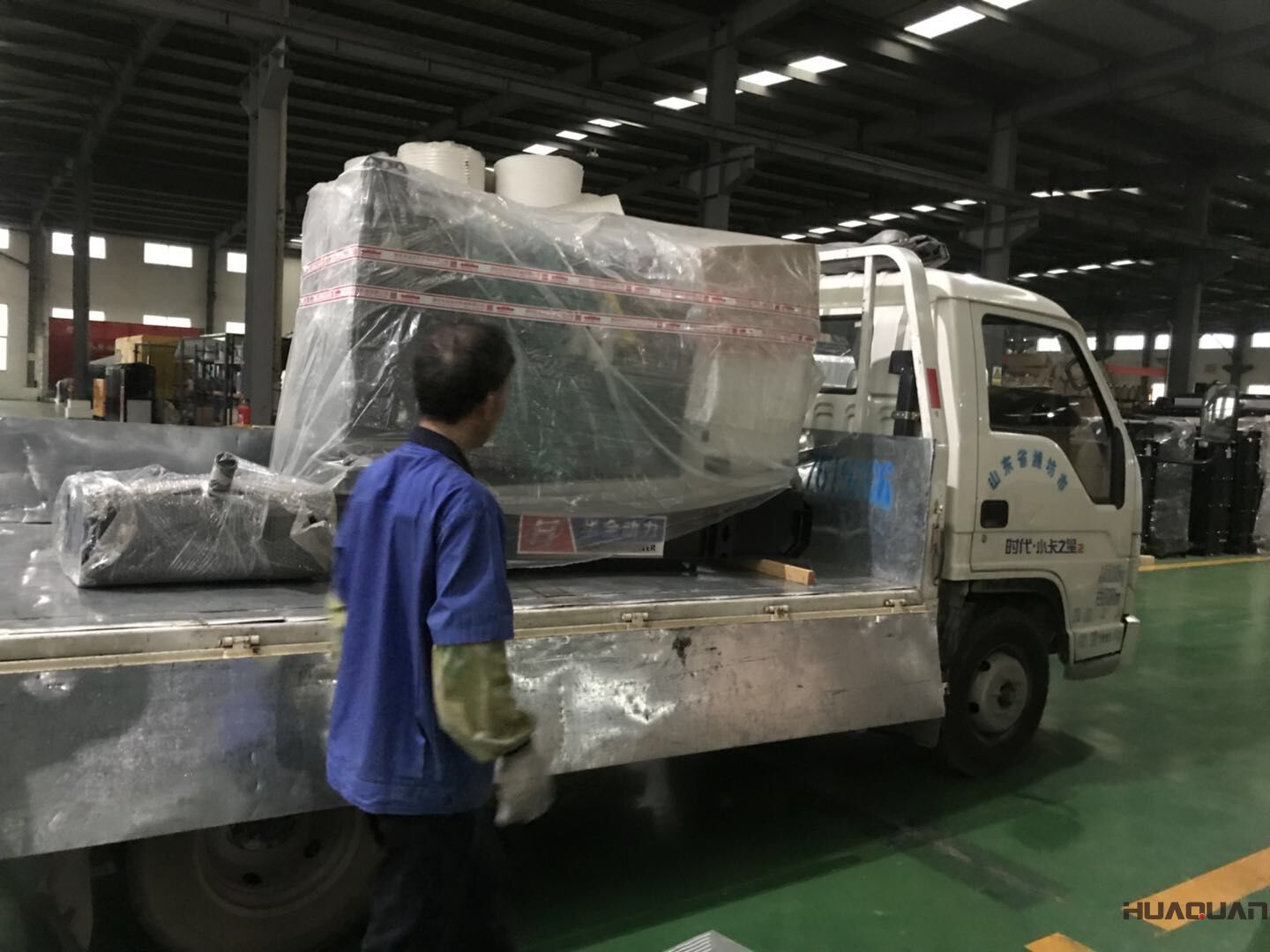 一臺HQ2QF標配汽油一體機于7月7日順利發往江蘇省